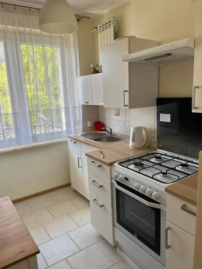 Apartament Wakcyjny Przy Ulicy Paryzntow Gdansk 0*,  Poland