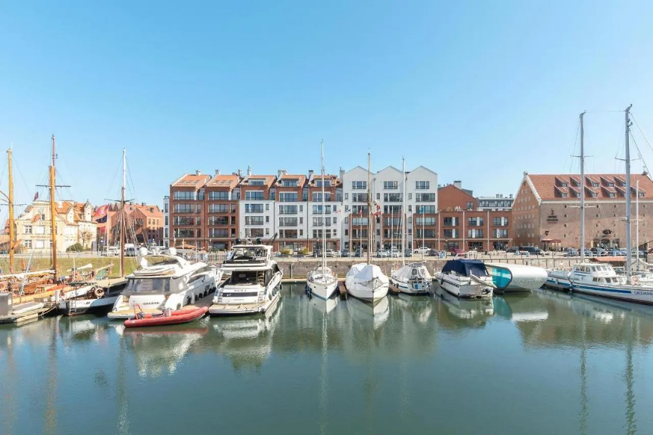 Apartament Wakcyjny Przy Ulicy Paryzntow Gdansk 0*,  Poland